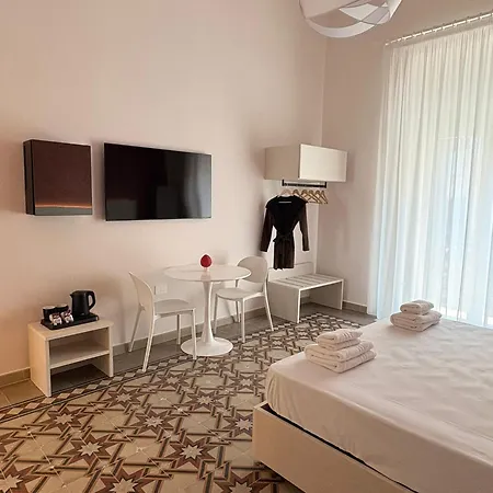 Casa Blanca Rooms&Suites-2
